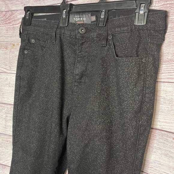 Torrid Premium Sky High Black Sparkle Shimmer Skinny Crop Jeggings Size 16 Short - Picture 7 of 13
